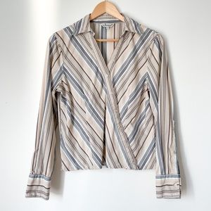 2/20$ Jessica Y2K button down shirt